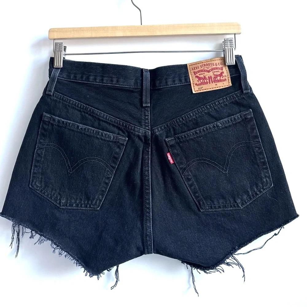 Levi’s 501 Black Distressed Denim Jean Shorts Size 26